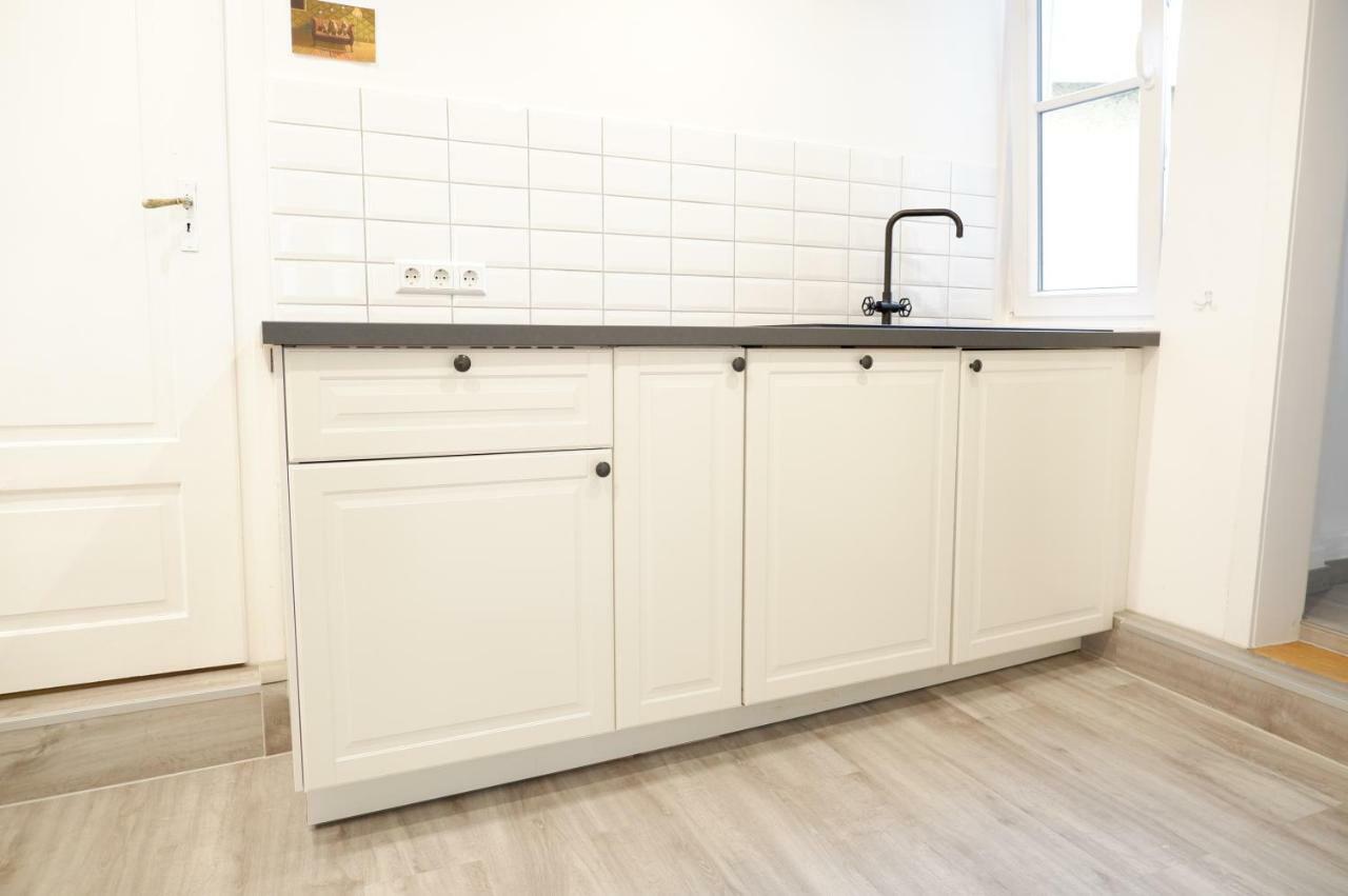 Apartment Zentral ทือบิงเงิน ภายนอก รูปภาพ